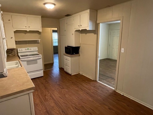 3812 33rd St - Photo 5 of 31