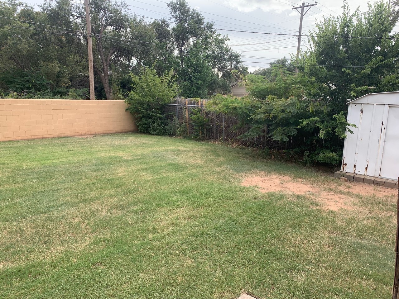 3515 27th St - Photo 3 of 16