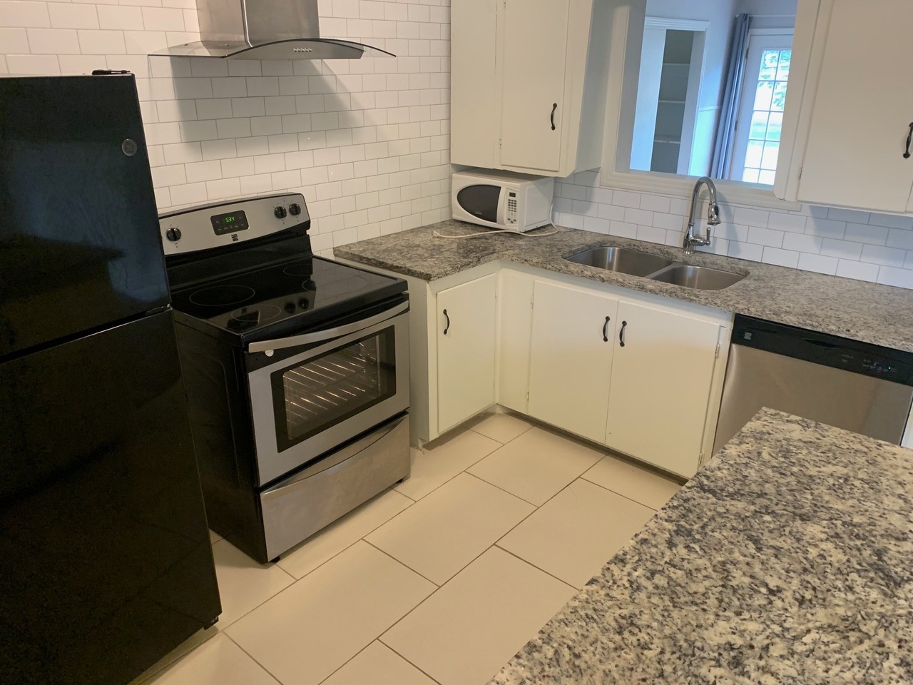 3515 27th St - Photo 5 of 16