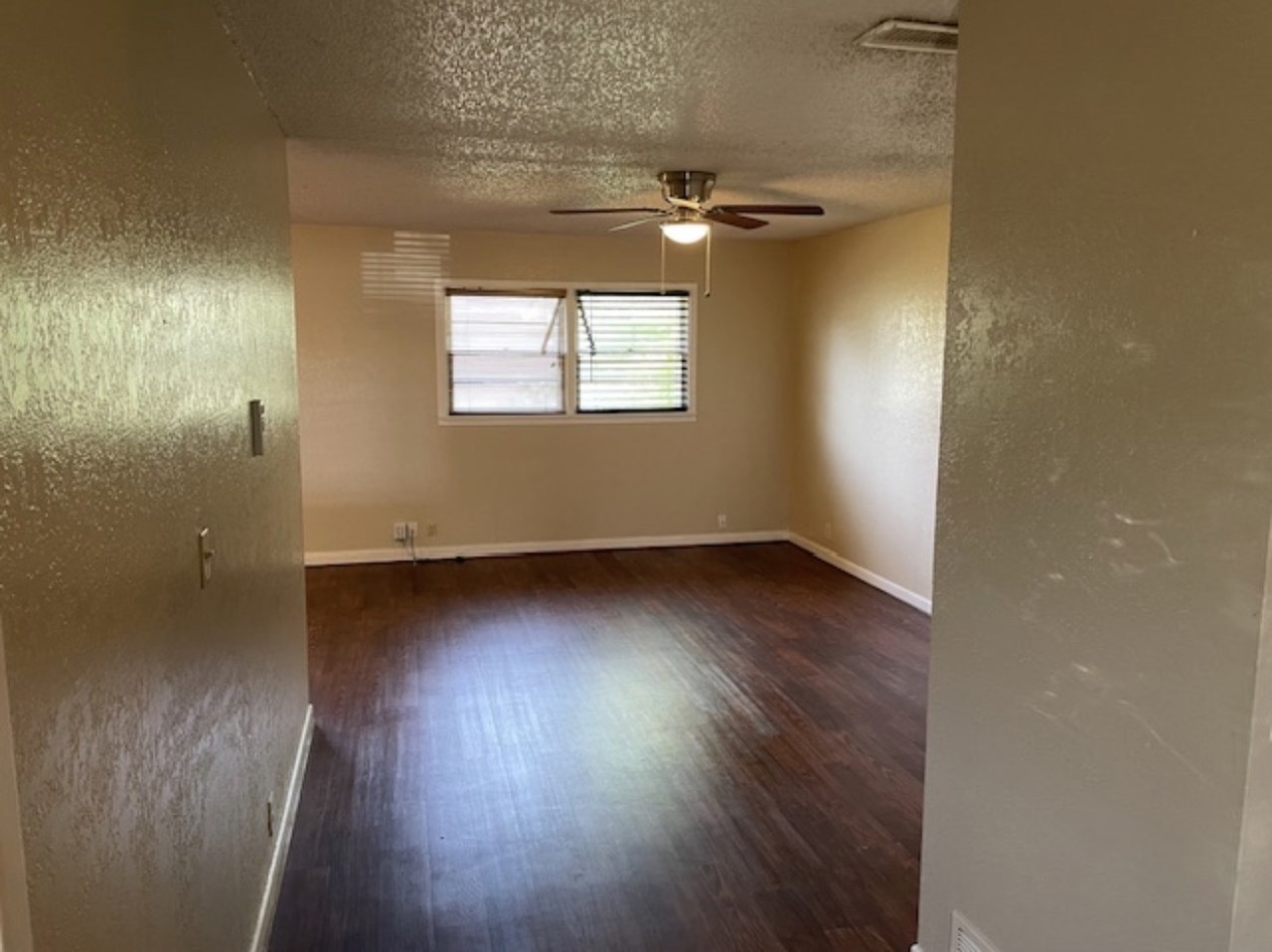 3410 33rd St - Photo 2 of 16