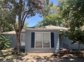 featured image of 2809 Elgin Ave