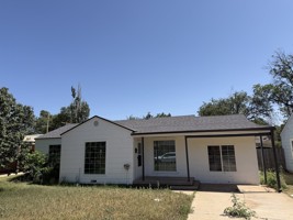featured image of 2613 28th St