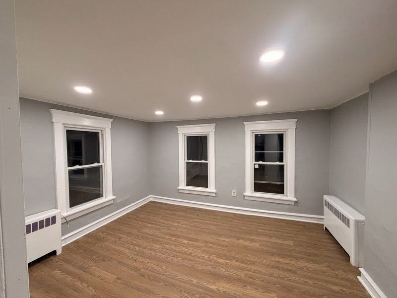 513 E Pine St - Photo 4 of 6