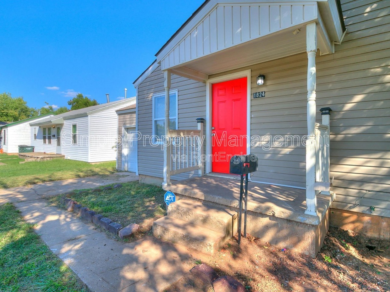 1824 Elm Dr - Photo 2 of 30