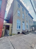 featured image of 438 E King St #4