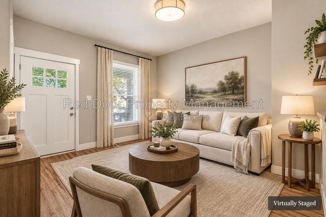 245 N Beville Ave