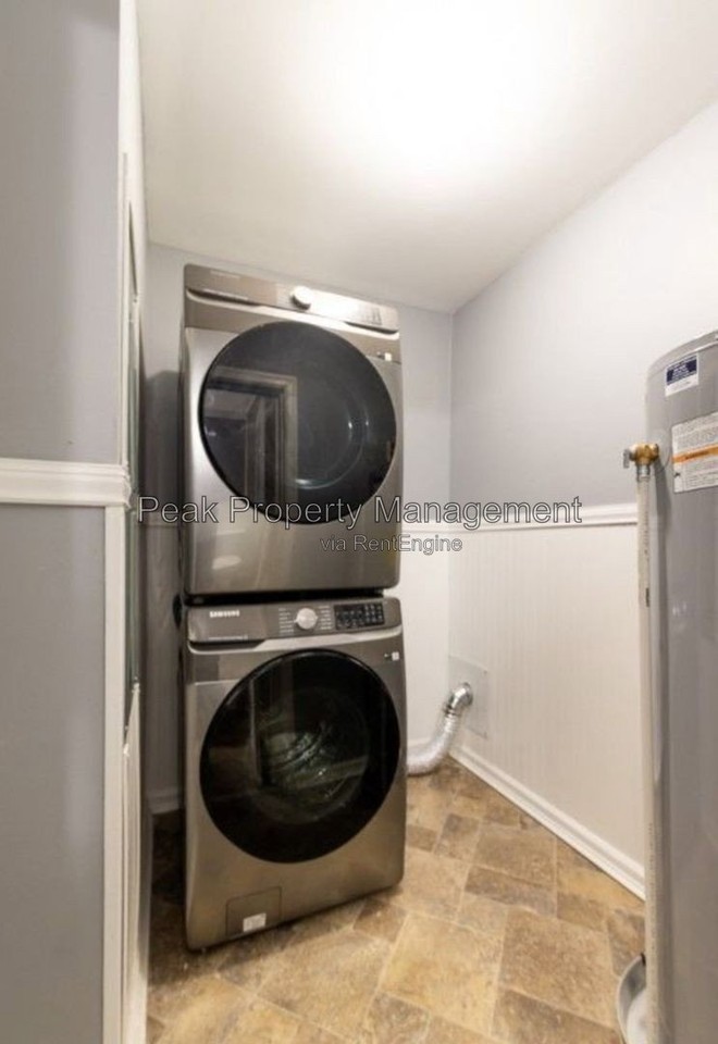 1800 Dinwiddie Ave - Photo 7 of 12