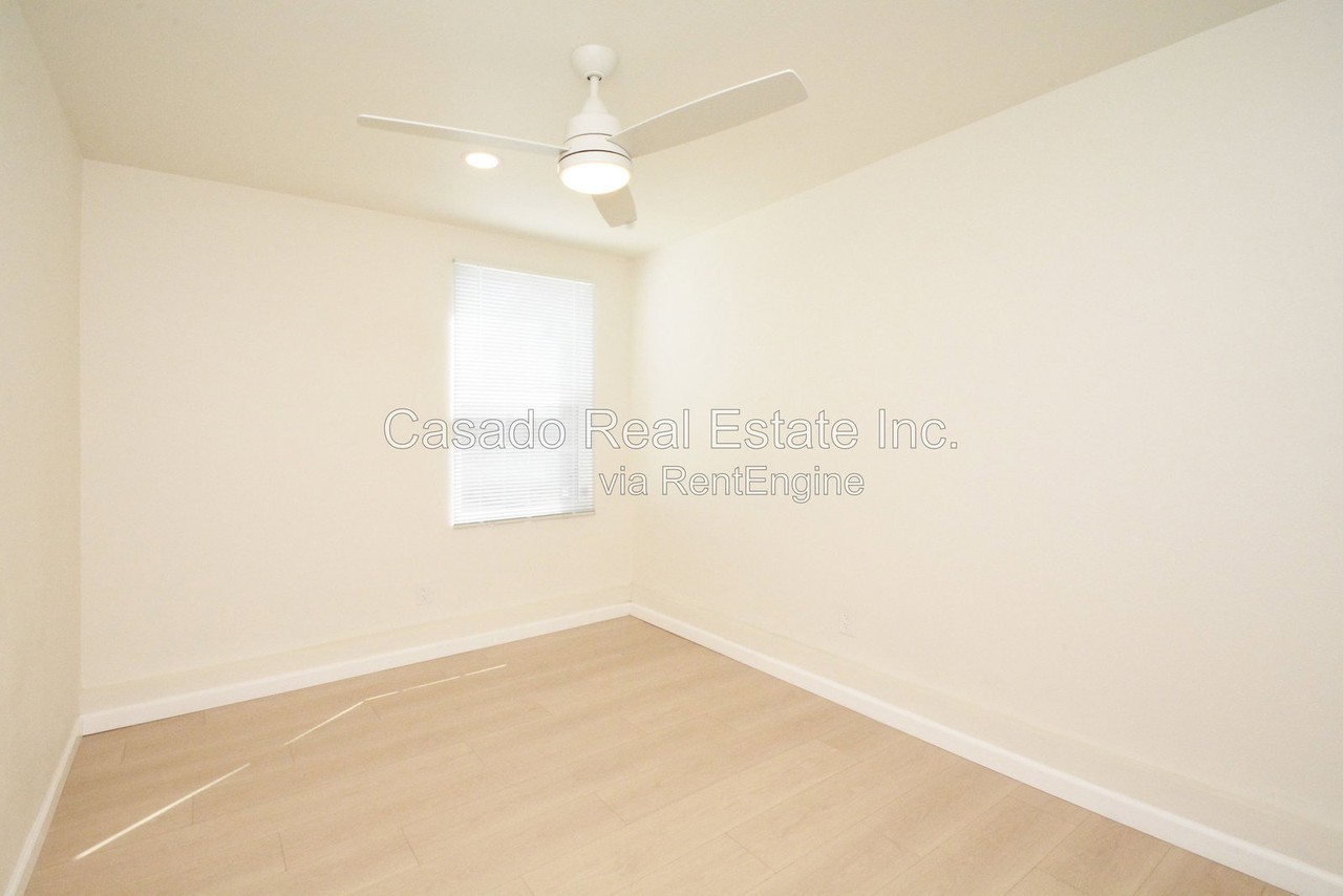 2211 E Spaulding St #A - Photo 7 of 8