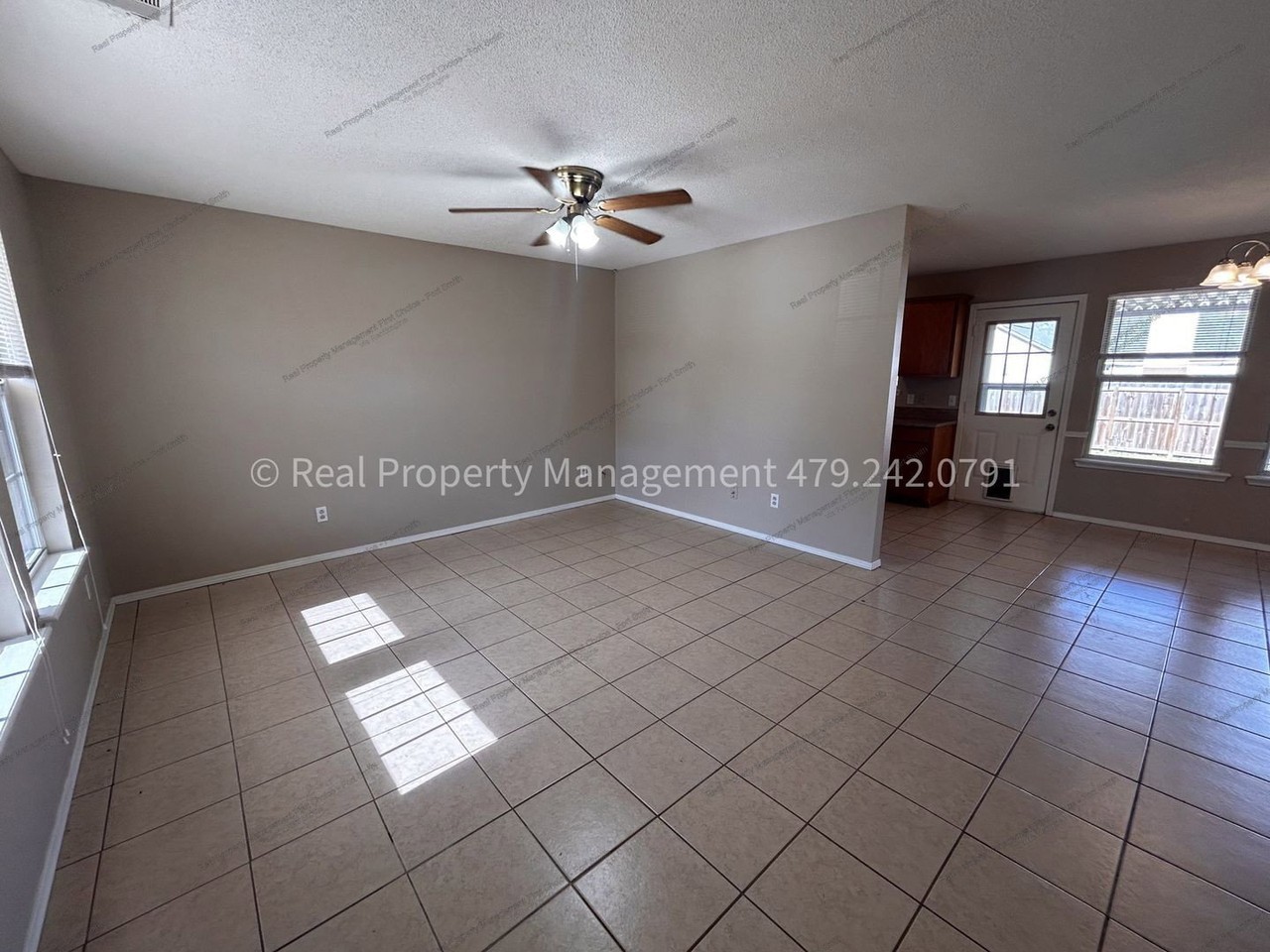 1805 Cherrybark Bnd - Photo 6 of 20