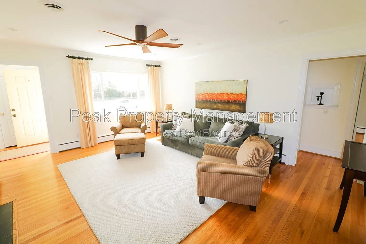 4610 Grove Ave - Photo 2 of 19