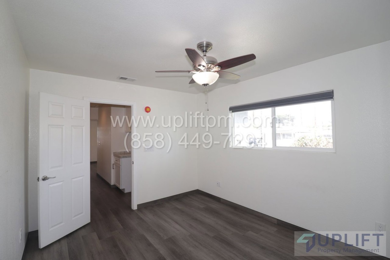 1205 Peach Ave - Photo 6 of 12