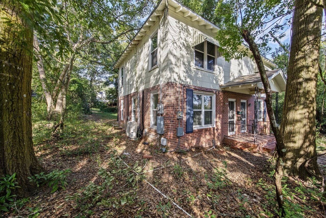 612 N Magnolia Dr #610 - Photo 2 of 21
