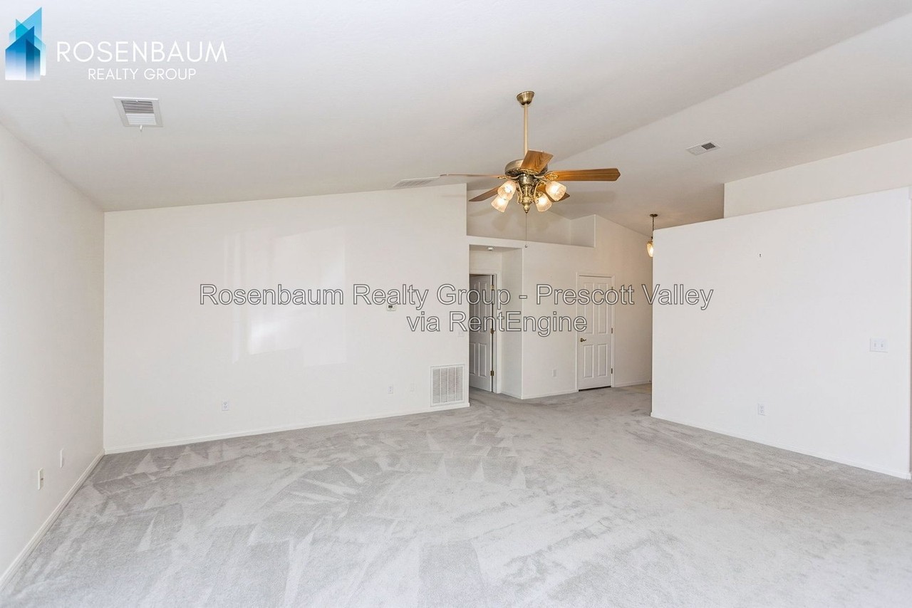 6221 N Viewpoint Dr - Photo 3 of 14