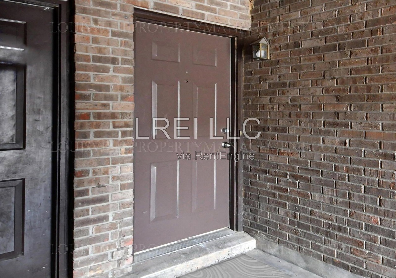 1568 Illinois Rd #5 - Photo 3 of 13