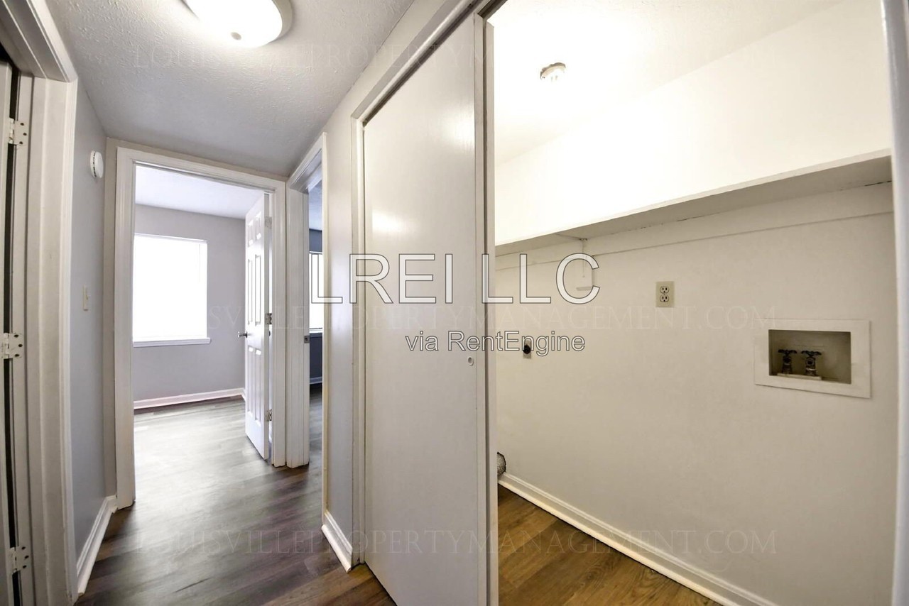 1568 Illinois Rd #5 - Photo 6 of 13