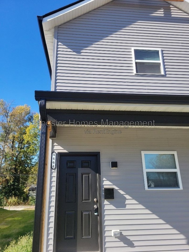 4464 Caroline Ave #4464 - Photo 2 of 17