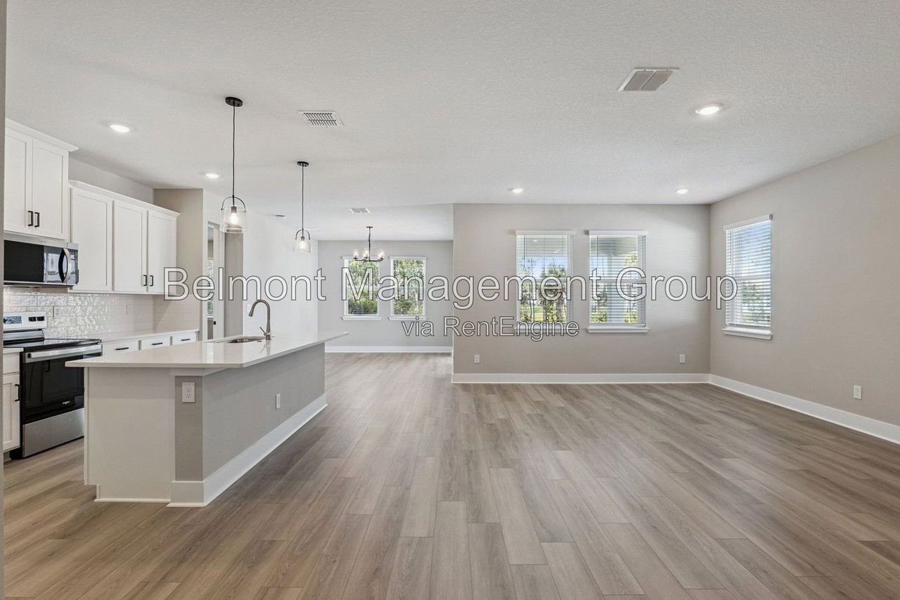 1001 British Cir - Photo 6 of 42
