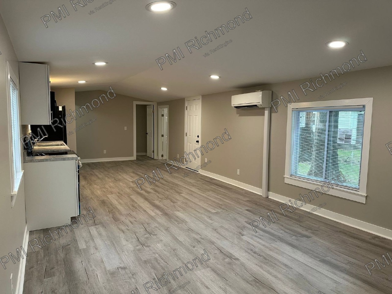 17001 Swift Bluff Ct N - Photo 5 of 21