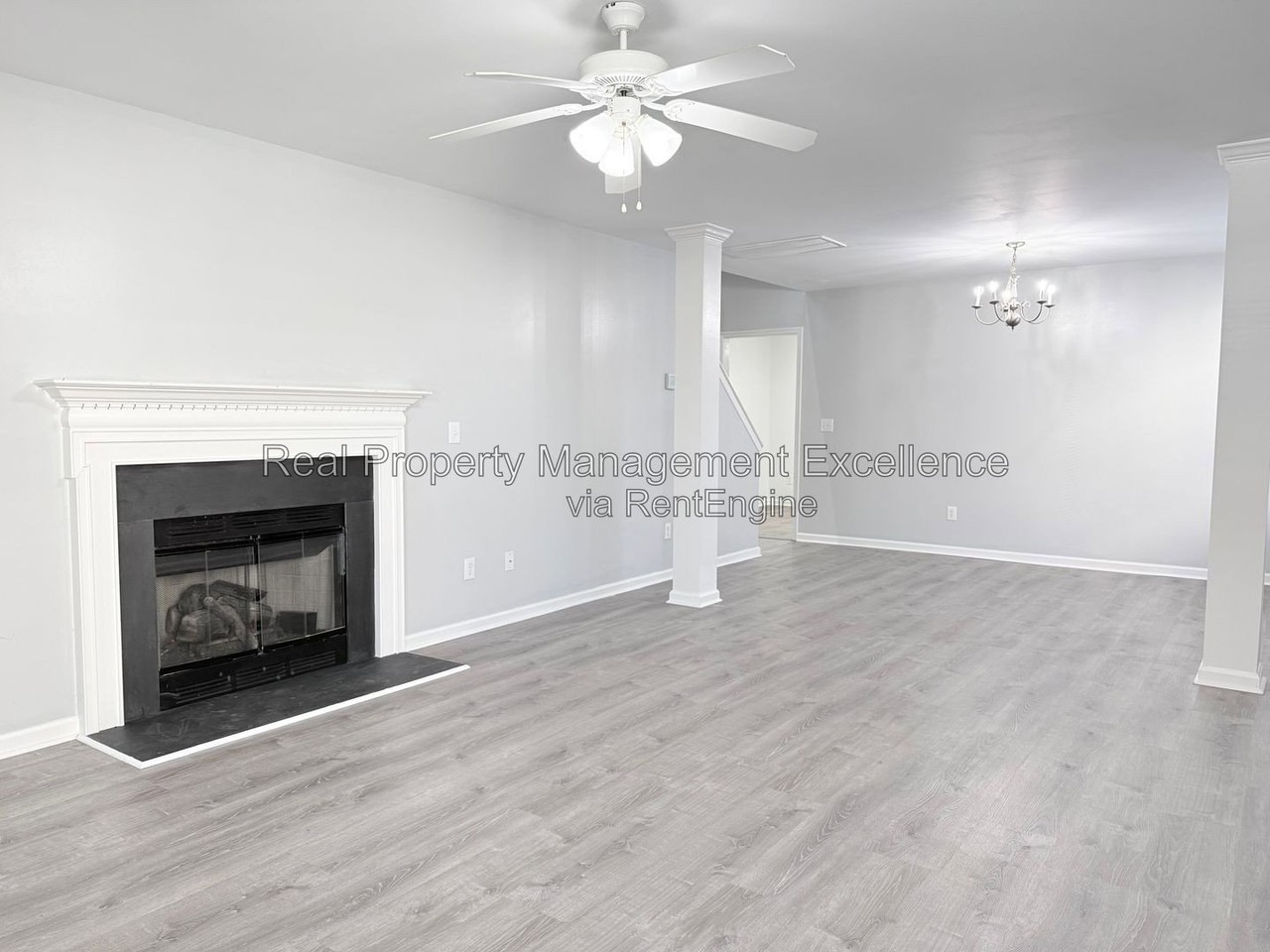 128 River Pearl St - Photo 4 of 49