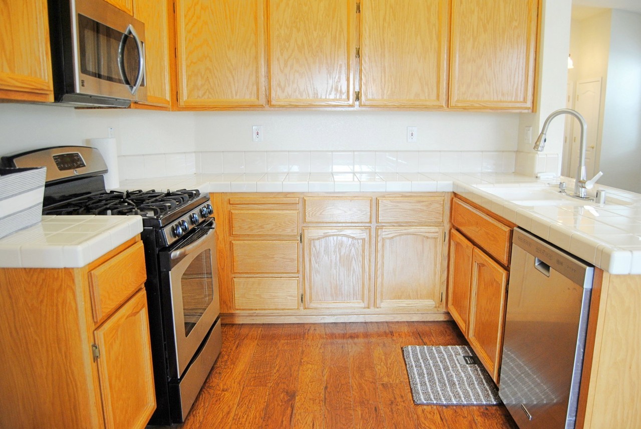 1667 Luton Dr - Photo 5 of 14