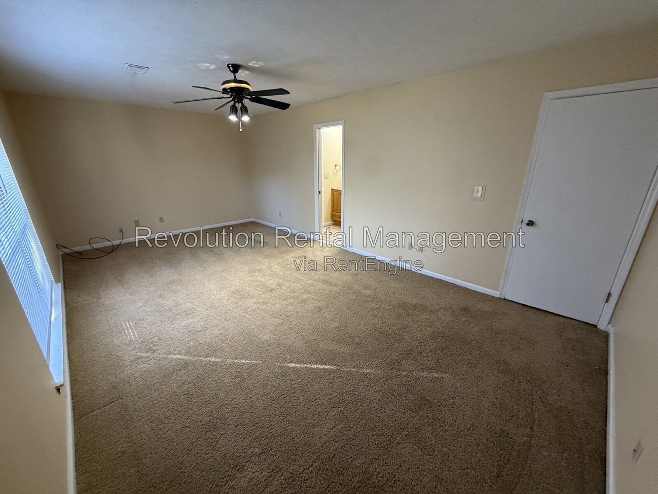 127 Carrollwood Dr - Photo 7 of 11