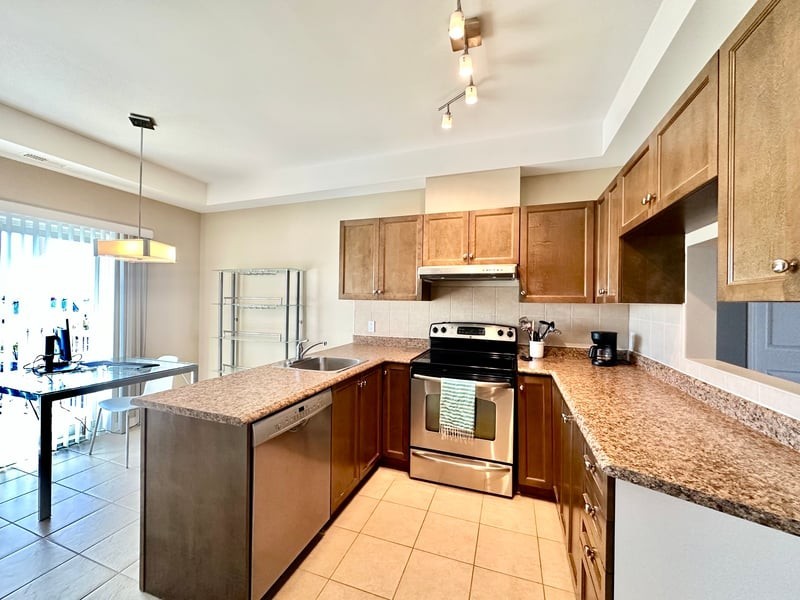 2086 Valin St #7 - Photo 4 of 14