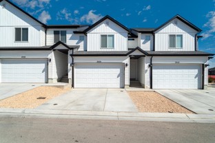 2932 W Ezra Dr - Photo 1 of 1