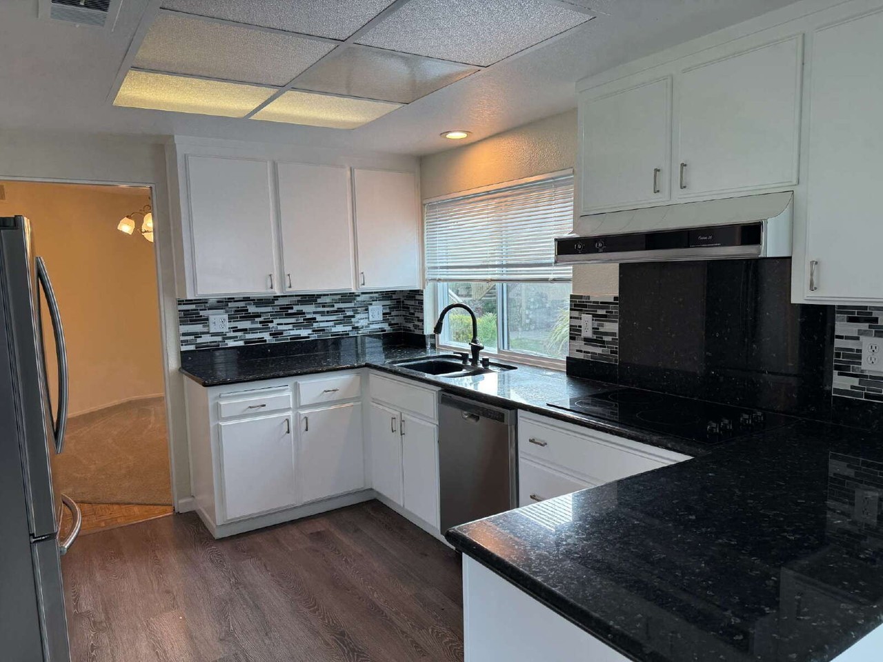 8365 Riesling Way - Photo 3 of 15