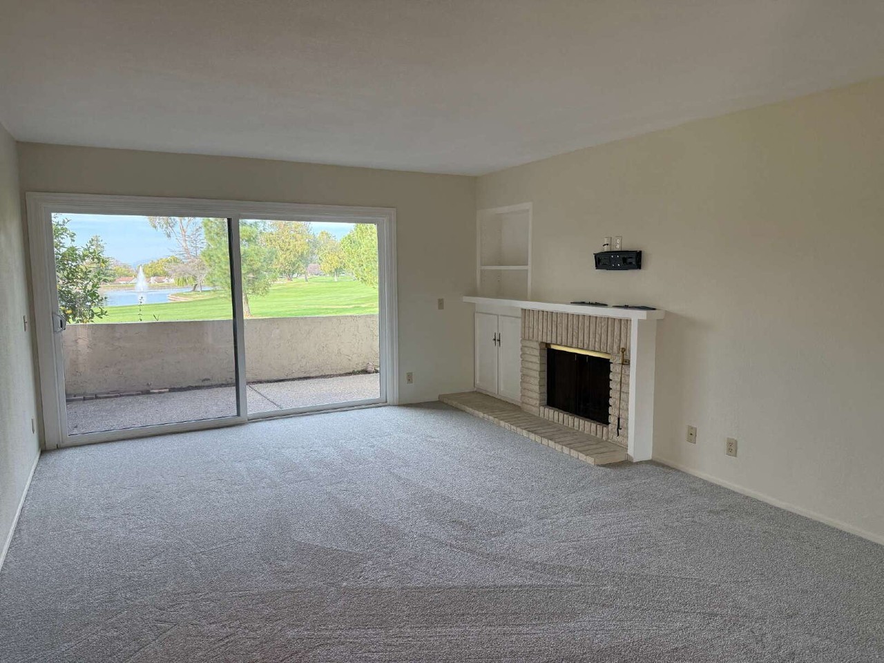 8365 Riesling Way - Photo 4 of 15