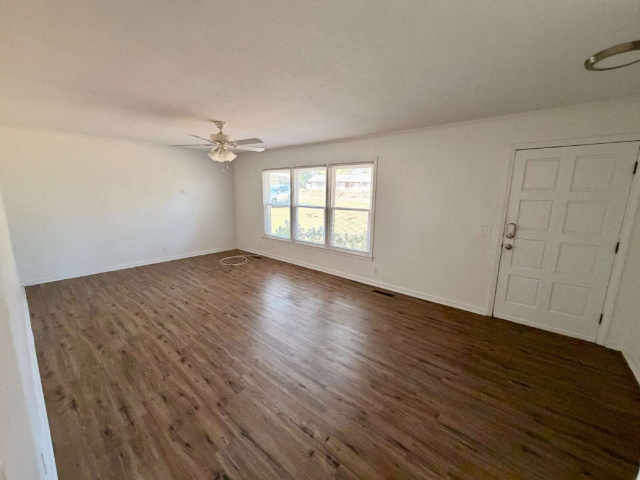 1904 Northside Dr - Photo 2 of 14