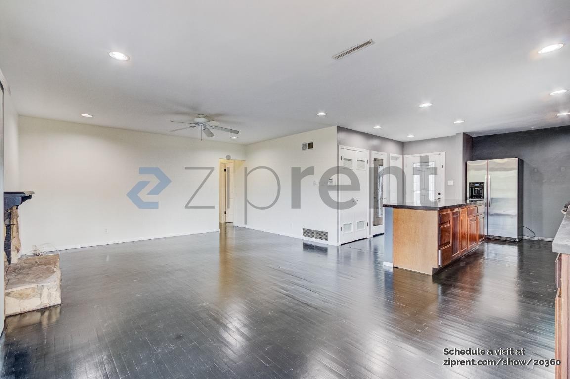 16501 Los Alimos St - Photo 5 of 21