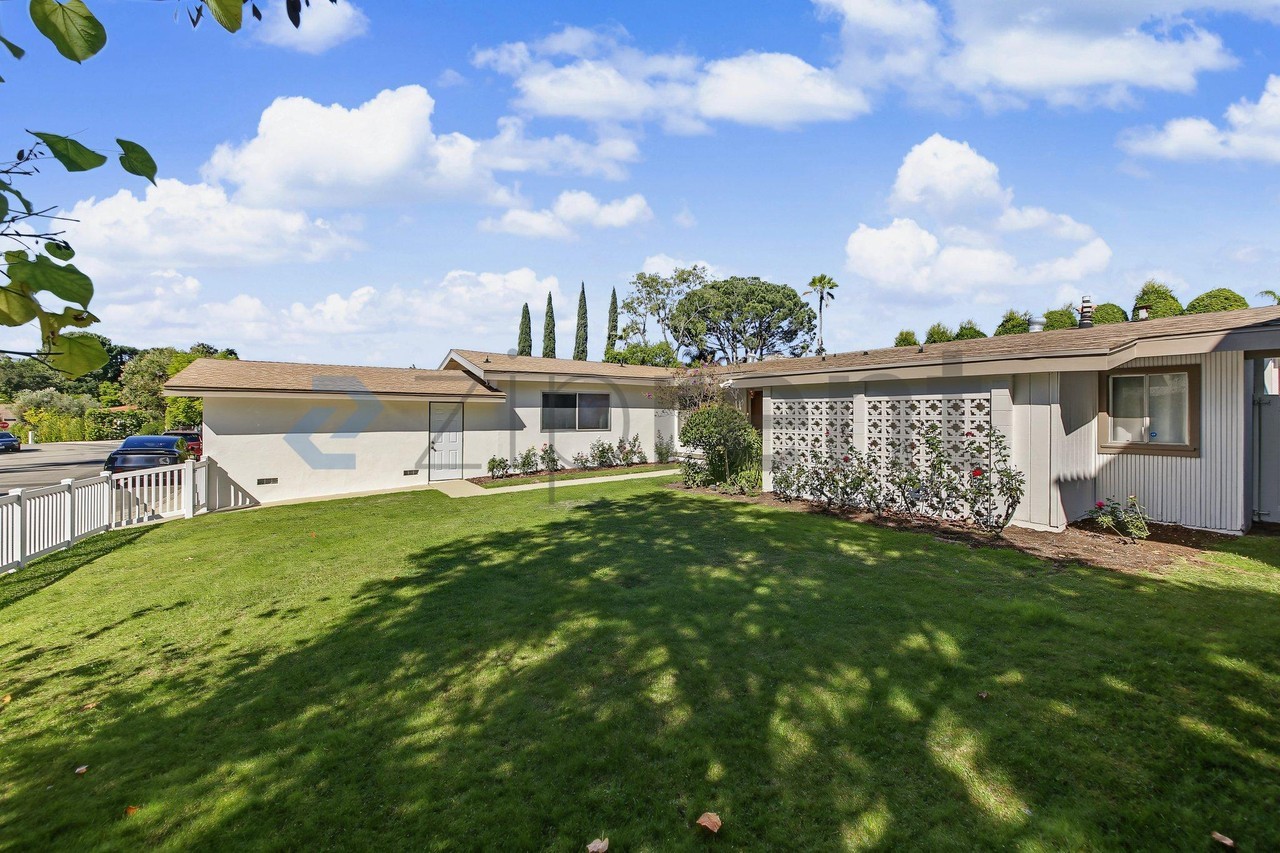 11549 Dona Pepita Pl - Photo 2 of 48