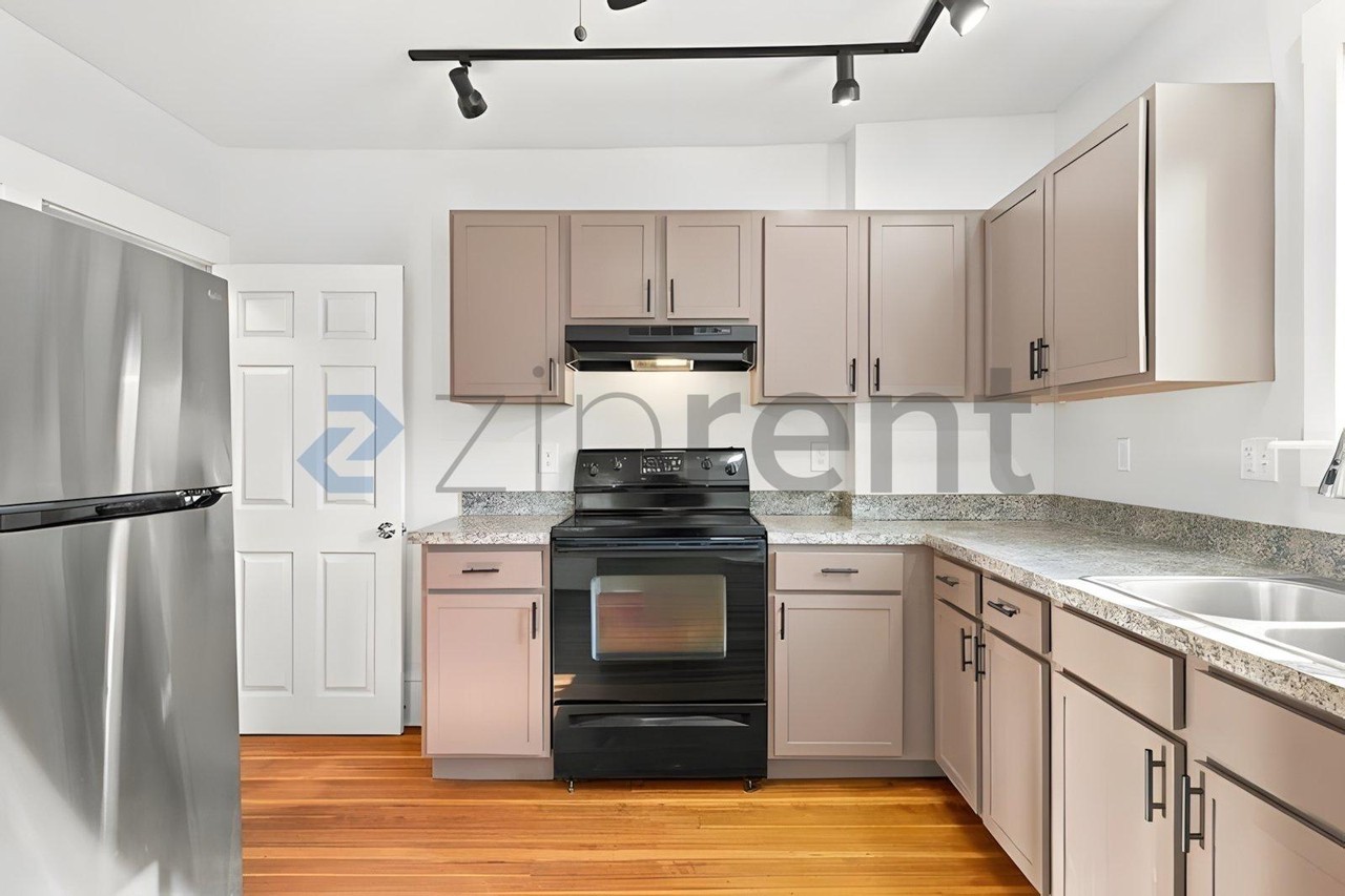 278 Hazard Ave #2 - Photo 6 of 40