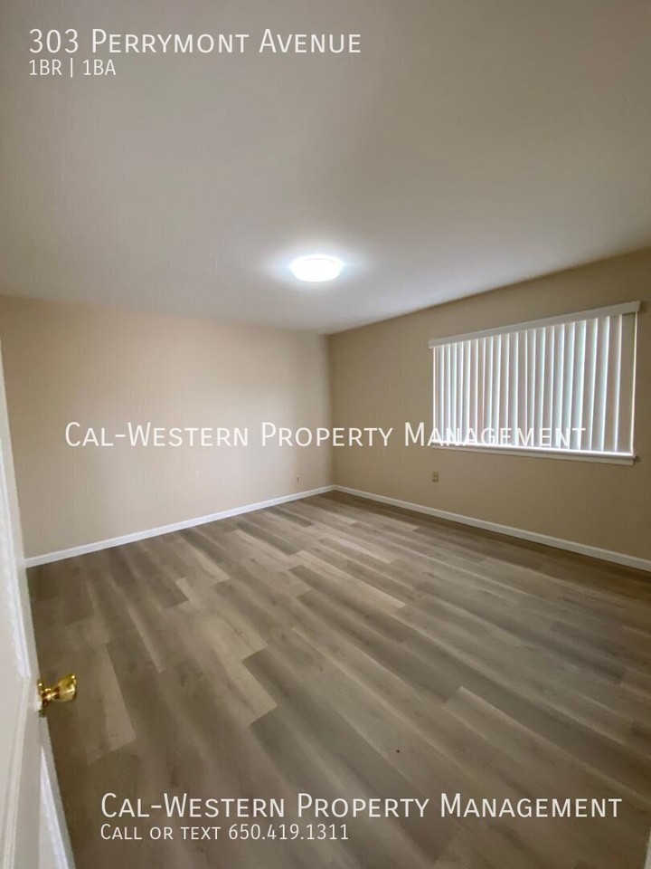 303 Perrymont Ave - Photo 6 of 8