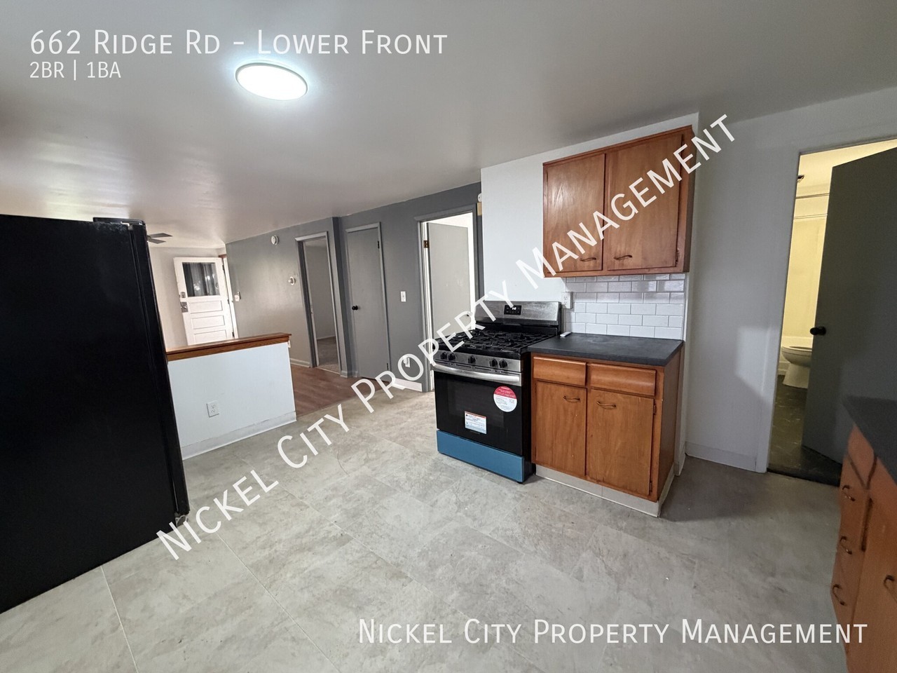 662 Ridge Rd - Photo 2 of 7