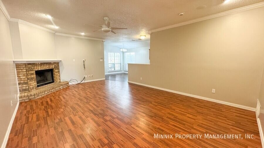 156 Frankford Ct - Photo 7 of 30
