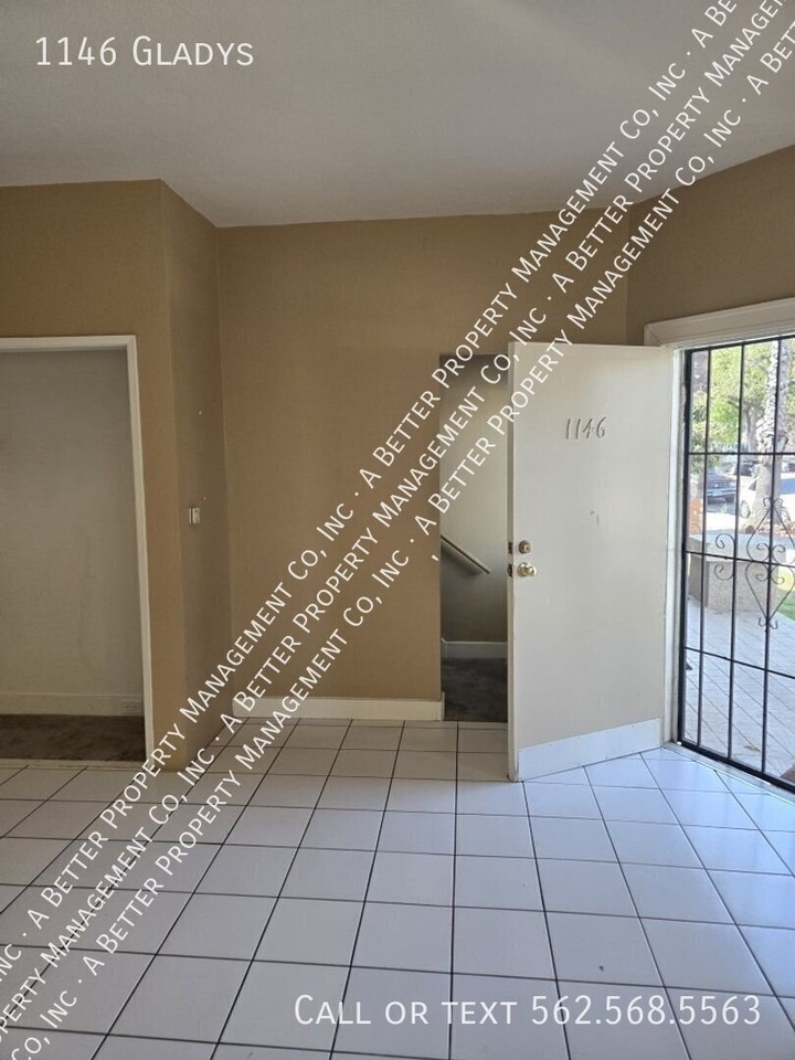 1146 Gladys Ave - Photo 3 of 18