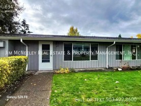694 Nw Joy Ave - Photo 1 of 1