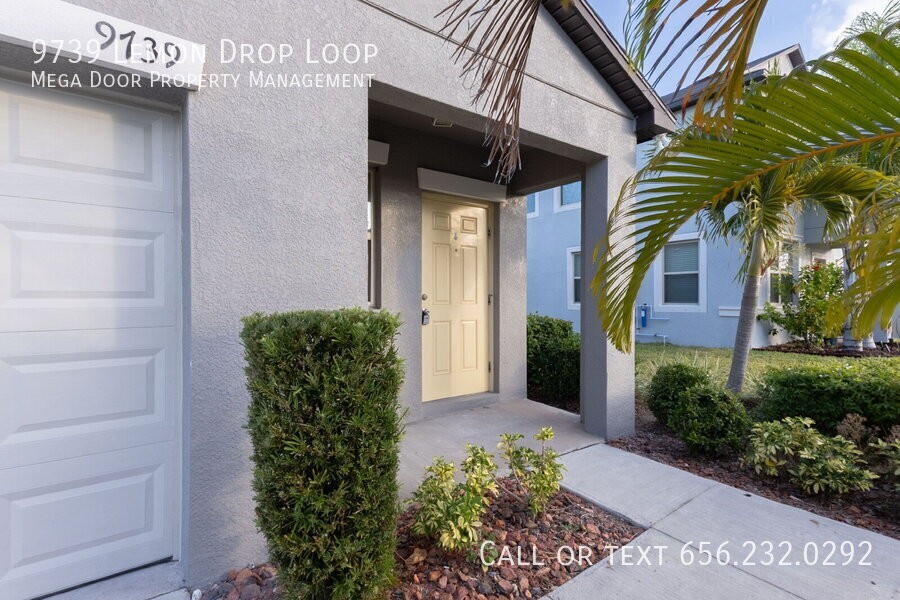 9739 Lemon Drop Loop - Photo 3 of 39