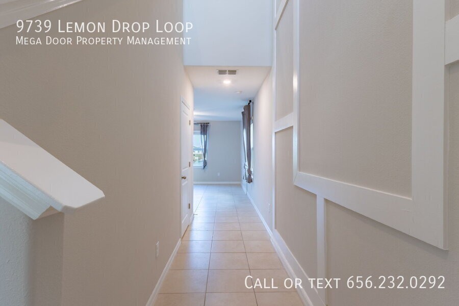 9739 Lemon Drop Loop - Photo 4 of 39