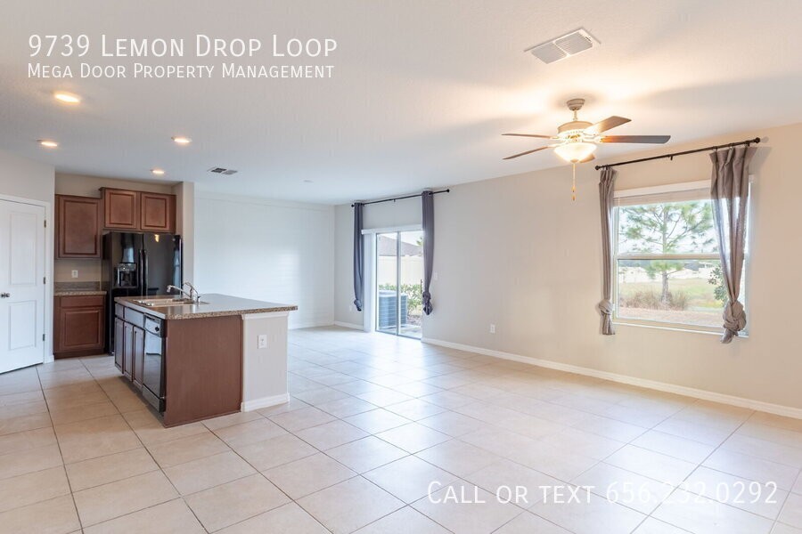 9739 Lemon Drop Loop - Photo 7 of 39