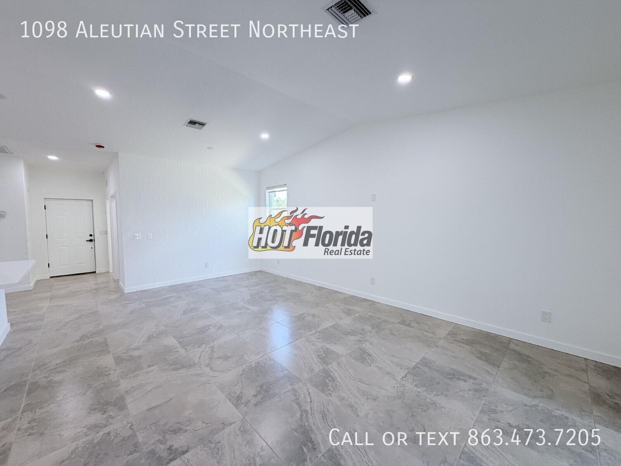 1098 Aleutian St Ne - Photo 7 of 23