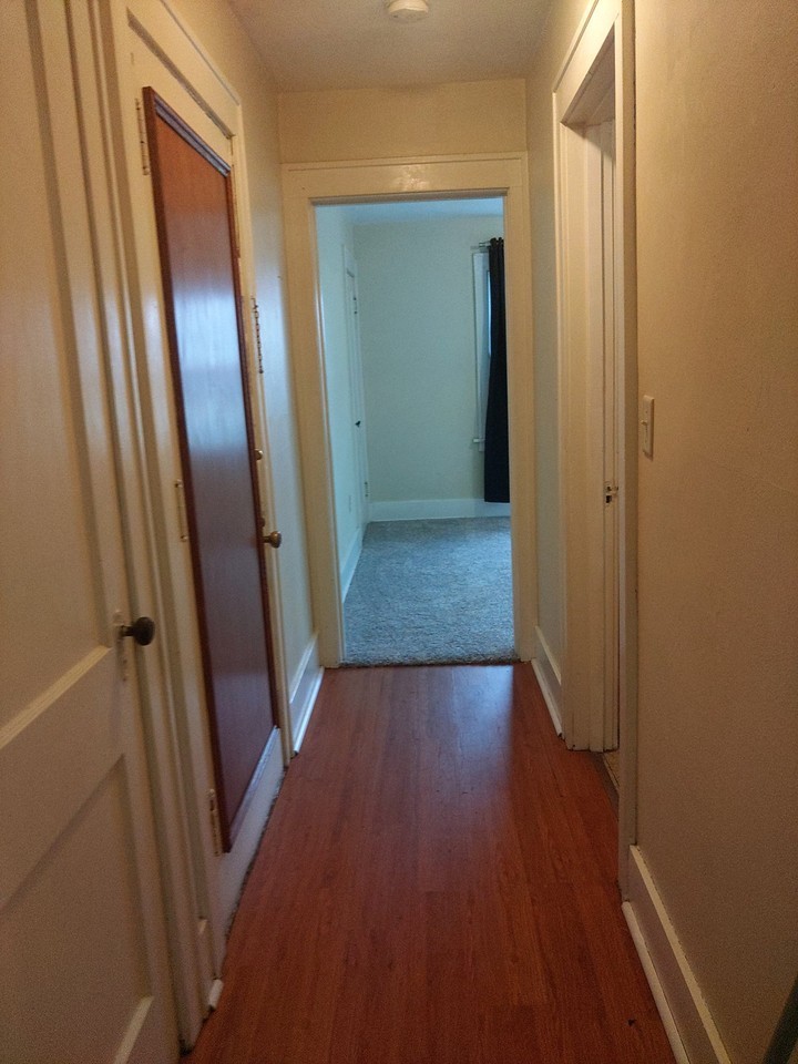 4414 8th Ave #4 - Photo 5 of 10