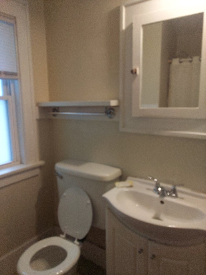 4414 8th Ave #4 - Photo 6 of 10