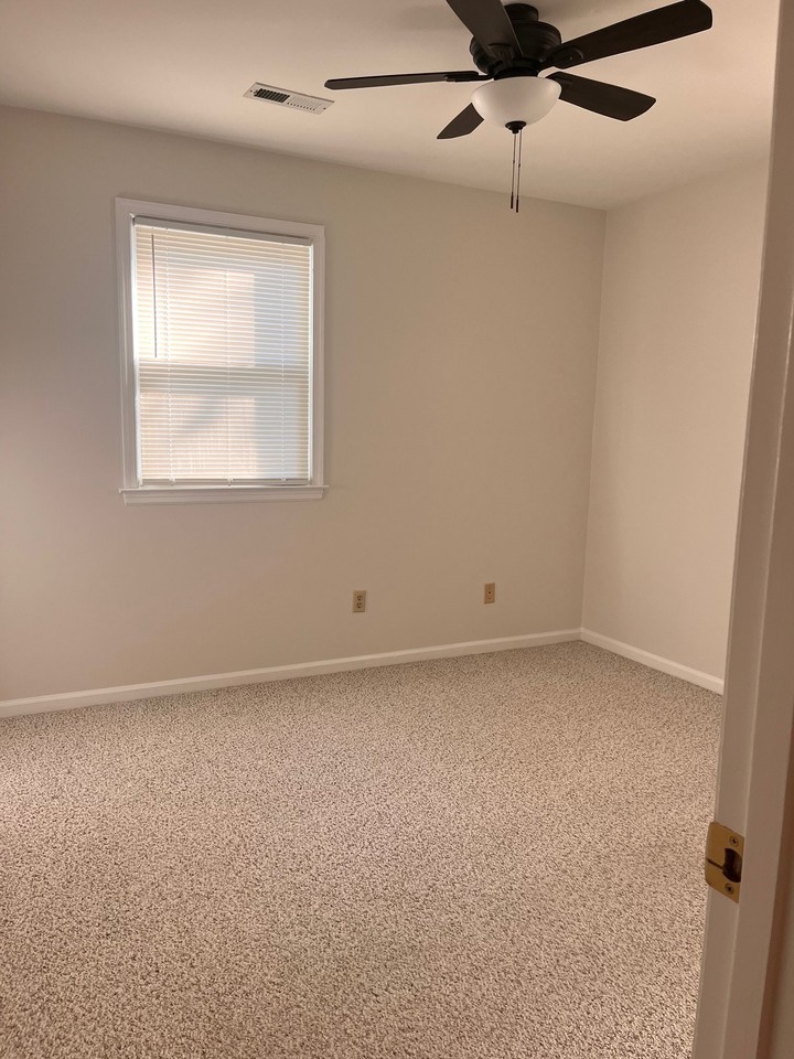 16000 Gary Ave - Photo 7 of 14