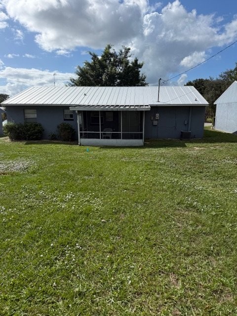 312 E Phoenix St - Photo 6 of 12