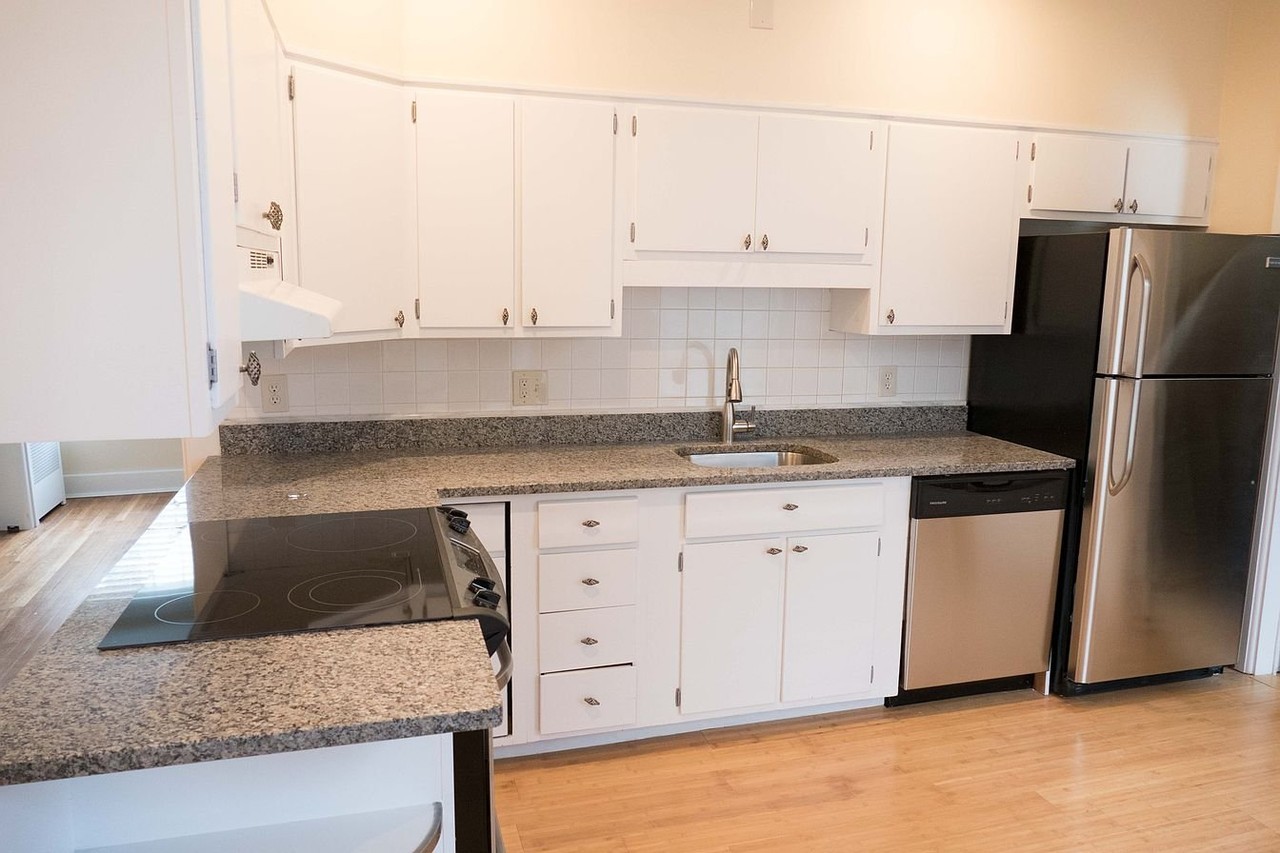 91 Elm St #1 - Photo 2 of 15