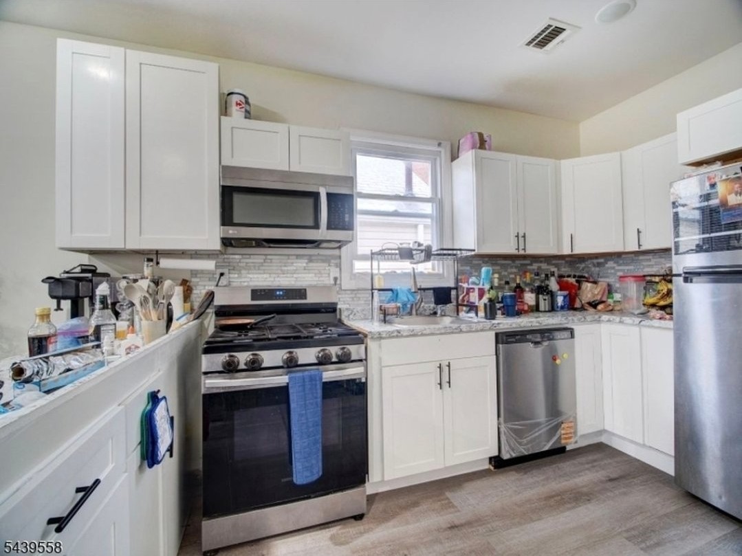 271 Washington St #2 - Photo 2 of 9