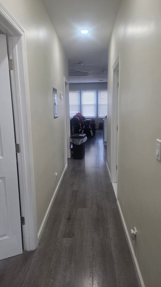 271 Washington St #2 - Photo 4 of 9