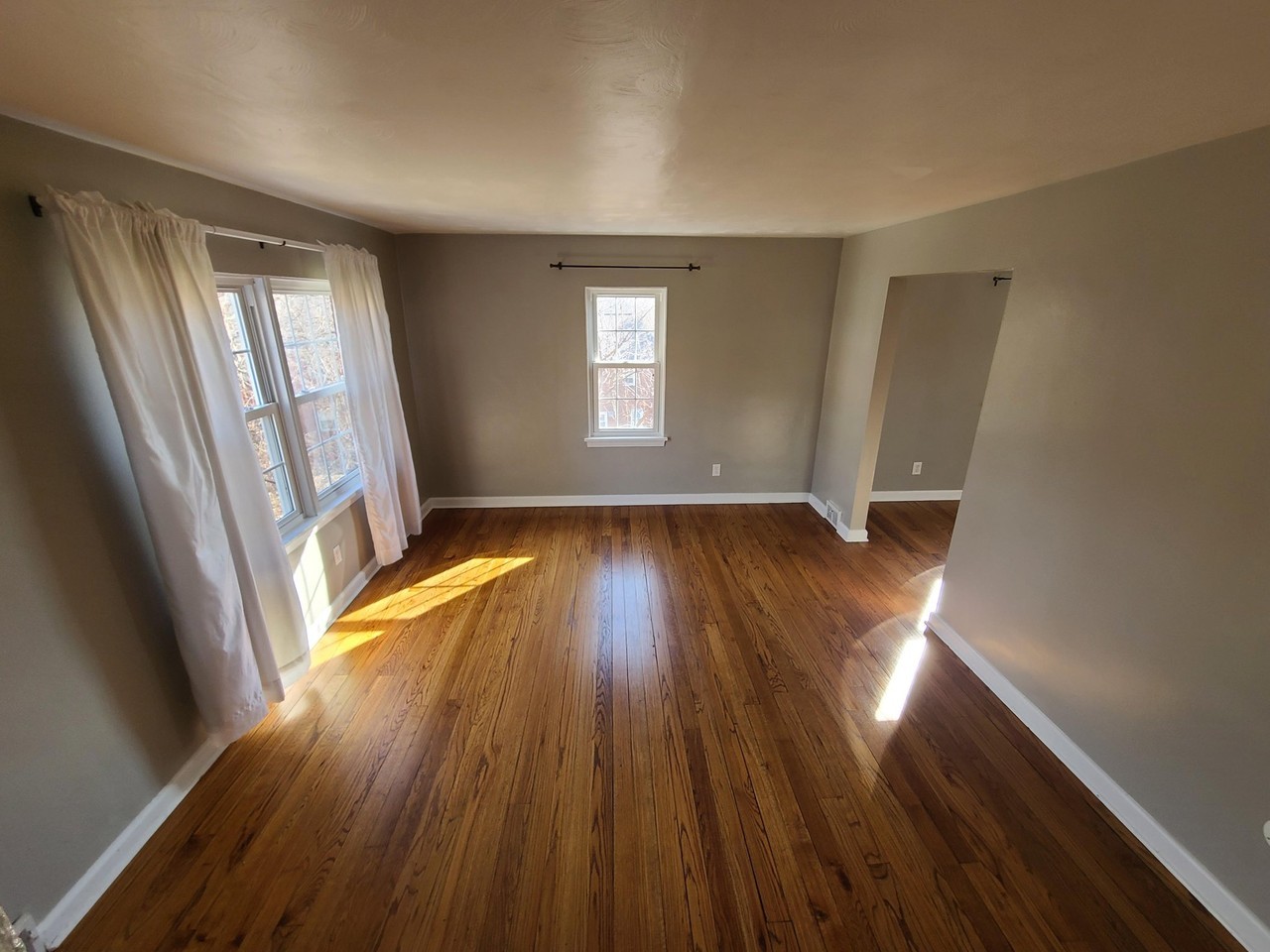 8 Craig Ct #9 - Photo 4 of 17